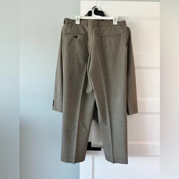 Men’s suit tan houndstooth check 40R pants 36x30 wool blend - Picture 8 of 9
